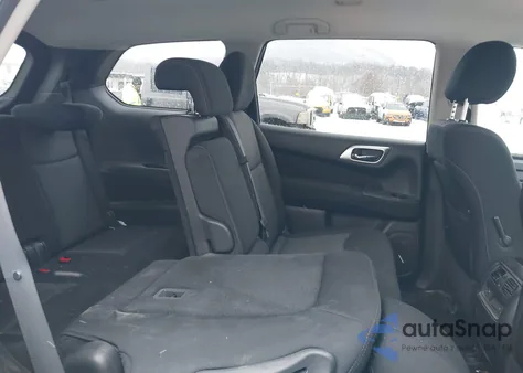 2017 Nissan Pathfinder Sv z USA, uszkodzony, nr VIN 5N1DR2MM9HC665517